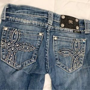 MISS ME designer cross loop bootcut jeans size 25 - worn back hem